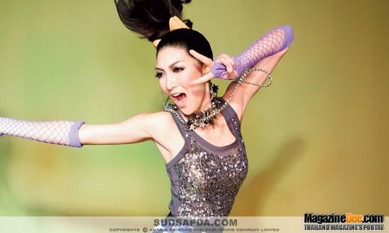 DRAMATIC ERA โดย เขมนิจ จามิกรณ์ - เขมนิจ จามิกรณ์ - sudsapda - นิตยสาร - นางแบบ