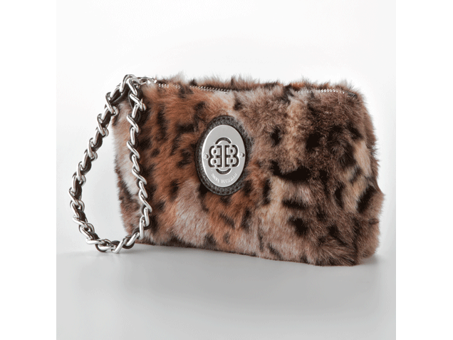 Fabulous Faux Fur for Warming Winter in Cheap Thrills - Women's Wear - Accessory - Faux Fur