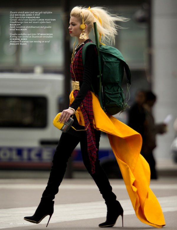 Daphne Groeneveld cá tính xuống phố trên tạp chí Vogue Hà Lan tháng 10/2013