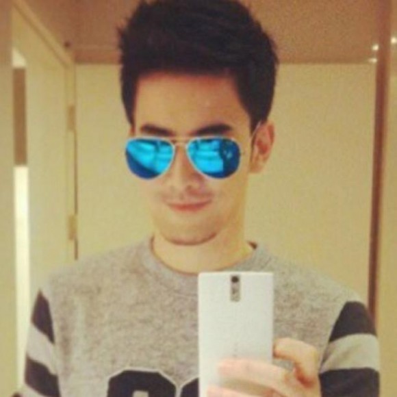 กันแดดสุดเท่!! แว่นเลนส์ปรอท ที่กำลังฮิตในหมู่ดารา - Celeb Style - แว่นตา - แว่นกันแดด - แว่นเลนส์ปรอท - แฟชั่นแว่น - แฟชั่นดารา