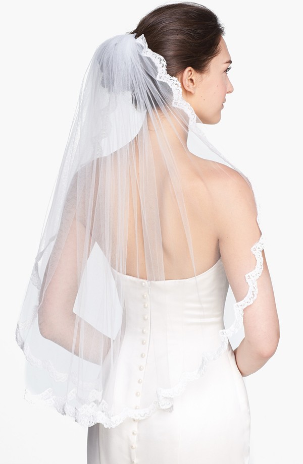 Phụ kiện ‘hot’ dành cho các cô dâu - Thời trang cưới - Phụ kiện - Sản phẩm hot - Tóc