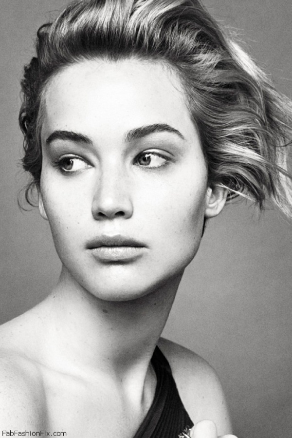 Jennifer Lawrence tiếp túc làm gương mặt quảng cáo BST túi Miss Dior xuân hè 2014 - Bộ sưu tập - Phụ kiện - Túi xách - Nhà thiết kế - Jennifer Lawrence