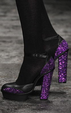 Glamourous Styles for this Holiday - Makeup - Trends
