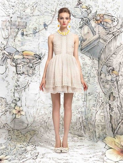 แต่งกายชวนฝัน กับคอลเลกชั่นท้าแดดจาก REDValentino สวยไม่จำเจ!! - คอลเลกชั่นเสื้อผ้า - REDValentino - การแต่งตัว - แฟชั่นหน้าร้อน - ชุดเดรสหรูหรา - แฟชั่นคุณผู้หญิง