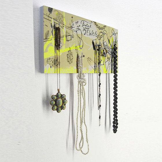 Stylish Jewelry Stands for Girly Girls - Accessory