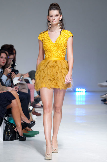 Lucian Matis's collection with colorful style - Lucian Matis - Women's Wear