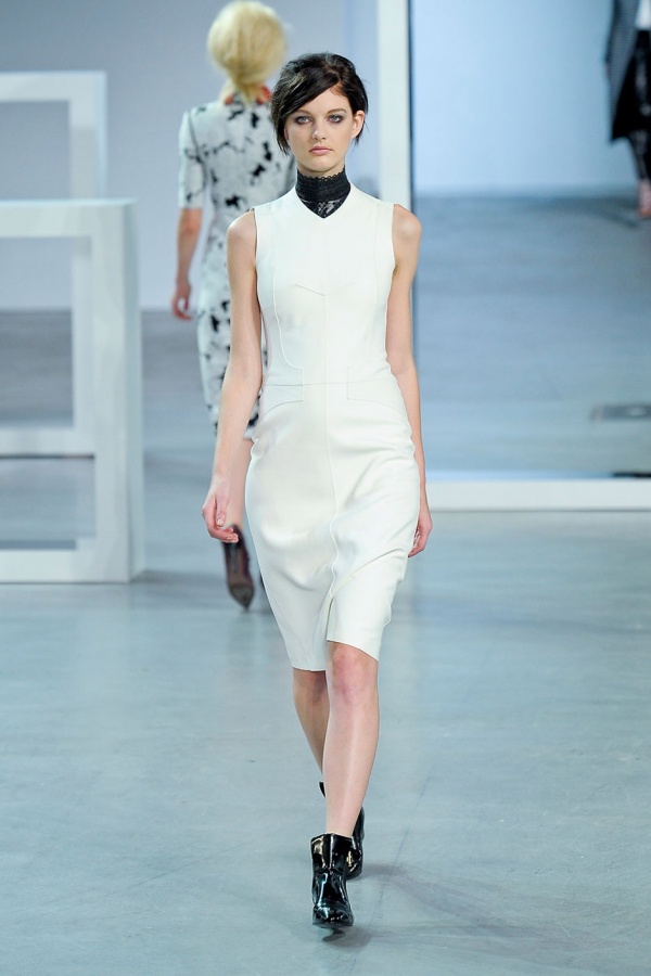 White for Elegant Winter - Fashion - Women's Wear - Winter 2012 - Tips - Trends