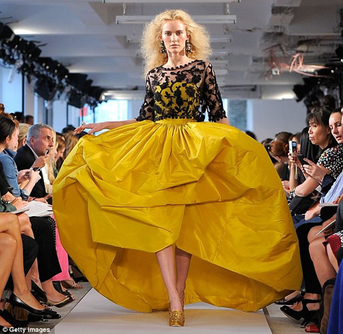More charming with Oscar de la Renta