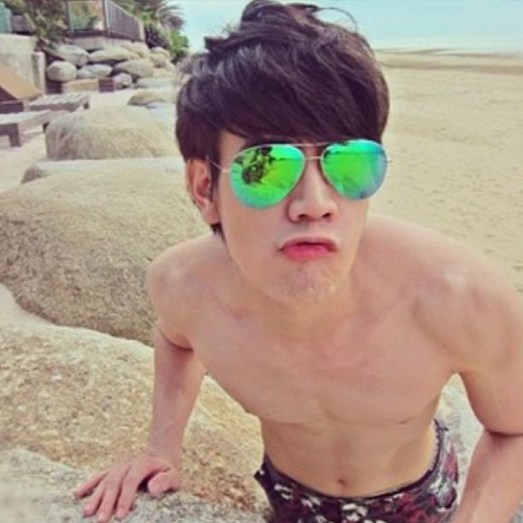 กันแดดสุดเท่!! แว่นเลนส์ปรอท ที่กำลังฮิตในหมู่ดารา - Celeb Style - แว่นตา - แว่นกันแดด - แว่นเลนส์ปรอท - แฟชั่นแว่น - แฟชั่นดารา
