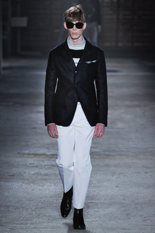 Thời trang nam cho xuân 2012 của Alexander McQueen - Thoi trang nam