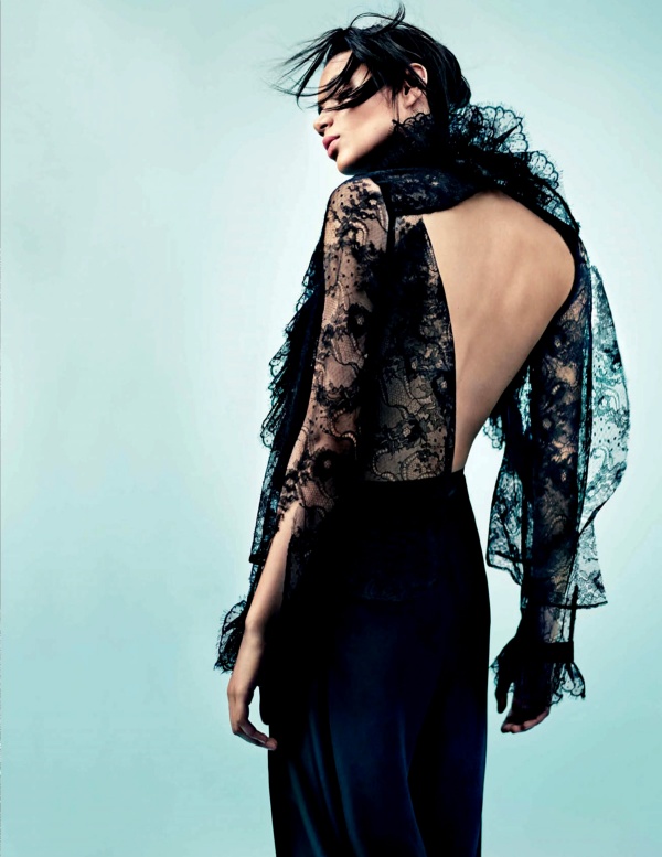 Leona Binx Walton diện thời trang H&M trên tạp chí Vogue Anh tháng 5/2014 - Leona Binx Walton - Vogue Anh - H&M - H&M Xuân/Hè 2013 - Người mẫu - Thời trang - Thời trang nữ - Hình ảnh - Tin Thời Trang