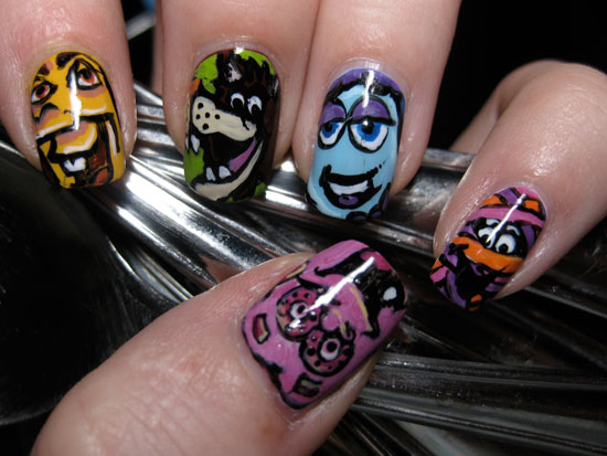 The Cutest Nail Ideas for Halloween - Halloween - Women's Wear - Fashion - Nail Art
