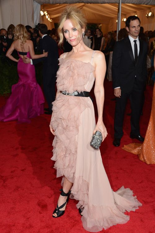 เดรสชมพูสุดเจิดกับเหล่าเซเลบดังในงาน Met Gala 2012 - แฟชั่นคุณผู้หญิง - Celeb Style - Met Gala 2012