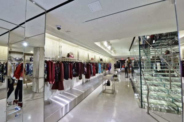 Roberto Cavalli mở cửa hàng thời trang mới ở New York - Roberto Cavalli - Nhà thiết kế - Cửa hàng xịn - Cửa hàng thời trang