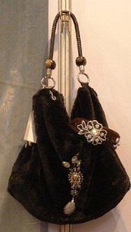 IRIS MONTINI : THE ARE OF DESIGN