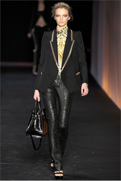 Bộ sưu tập Ready-To-Wear Xuân/Hè 2012 của Roberto Cavalli - Thời trang nữ - tuan le thoi trang - Bo suu tap - xu hướng