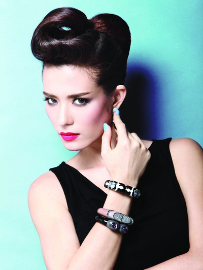 เทรนด์ผมใหม่ล่าสุดจาก ซูซี่ สุษิรา แอนเจลิน่า - ซูซี่ สุษิรา - นิตยสาร - HAIRWORLD