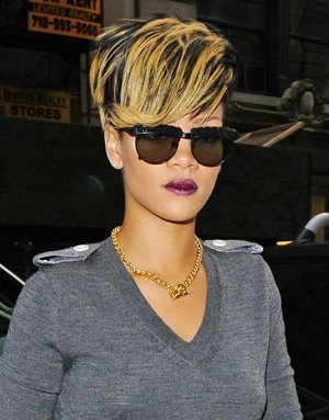 Rihanna zamalo plavuša