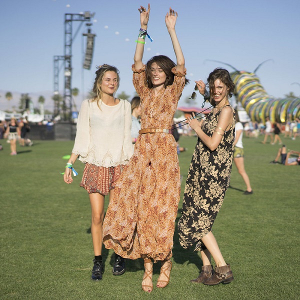 ส่องแฟชั่นงาน Coachella 2016 - แฟชั่น - แฟชั่นคุณผู้หญิง - อินเทรนด์ - เทรนด์ใหม่ - แฟชั่นดารา - แฟชั่นเสื้อผ้า - แฟชั่นวัยรุ่น - ไอเดีย - เทรนด์แฟชั่น
