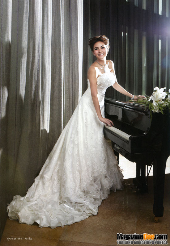 เจนี่ เทียนโพธิ์สุวรรณ กับชุดแต่งงานหวานเจี๊ยบ - เจนี่ เทียนโพธิ์สุวร - WEDDING GURU - นิตยสาร - นางแบบ