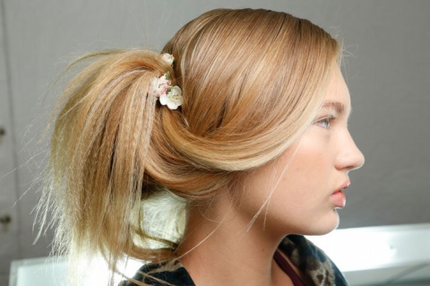 Trendiest Hair Accessories to Try this Season - Fashion - Women's Wear - Trends - Accessory - Hair Accessories