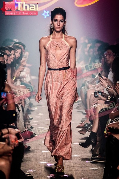 แฟชั่นโชว์ Kloset Inspiration AW 2013 แรงบันดาลใจจาก Super Nova