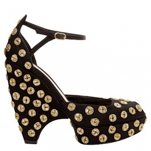 Bold and Sexy Alexander McQueen Pre-Spring Shoes Collection 2013 - Alexander McQueen - Pre-Spring 2013 - Shoes - Designer - Collection