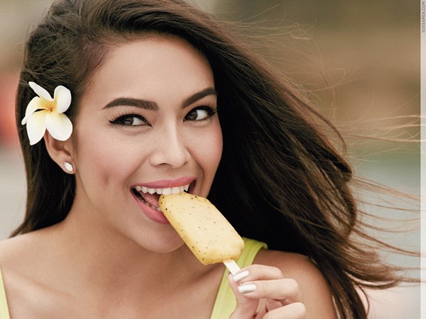 หวานซ่อนเปรี้ยวกับ "เทย่า โรเจอร์" ใน A Touch of Summer - เทย่า โรเจอร์ - สุดสัปดาห์ - นางแบบ - นิตยสาร