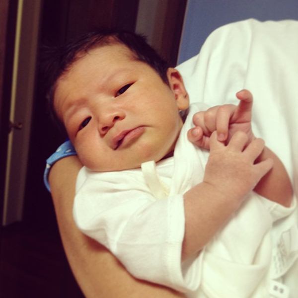 อัพเดท!! ภาพน้องภูดิศ ลูกชายหัวแก้วหัวแหวนของ ป๋อ เอ๋ ทะเล้นเชียว! - ลูกดารา - ภาพน้องภูดิศ - ลูกชายป๋อ เอ๋ - ป๋อ ณัฐวุฒิ สกิดใจ - ลูกชายคนแรก