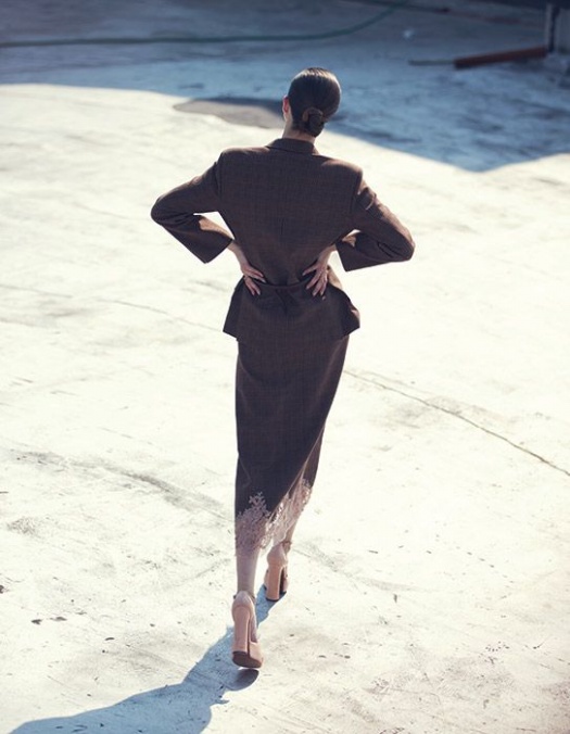 Kasia Struss Mạnh Mẽ Trên Tạp Chí Vogue Thái Lan Tháng 8/2013 - Kasia Struss - Vogue Thái Lan - Tạp chí - Người mẫu - Tin Thời Trang - Trang bìa - Hình ảnh