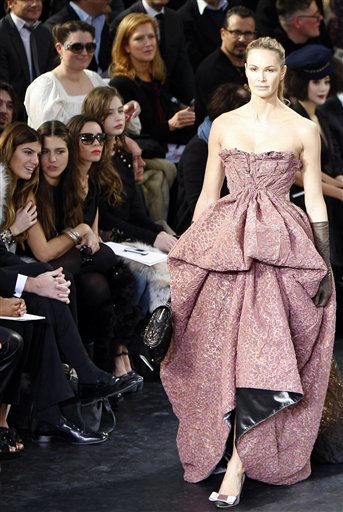 Model shift: Could older be the new black? - Fashion - Models