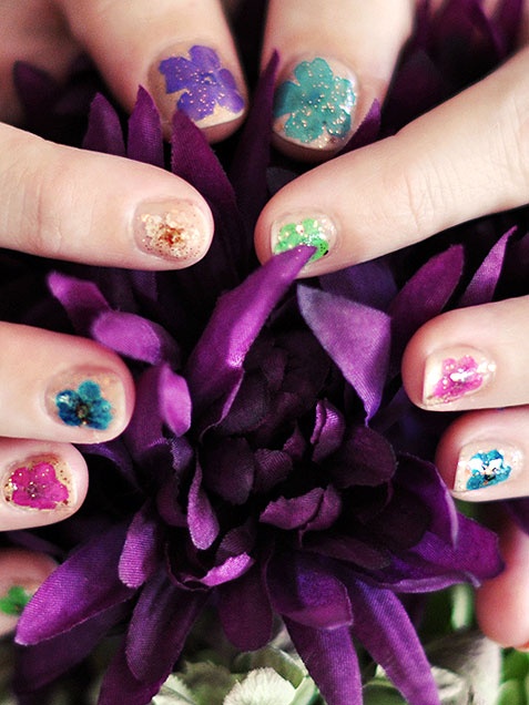 Beautiful Floral Nail Art Designs to Try at Home - Women's Wear - Fashion - Nail Art - Floral - DIY