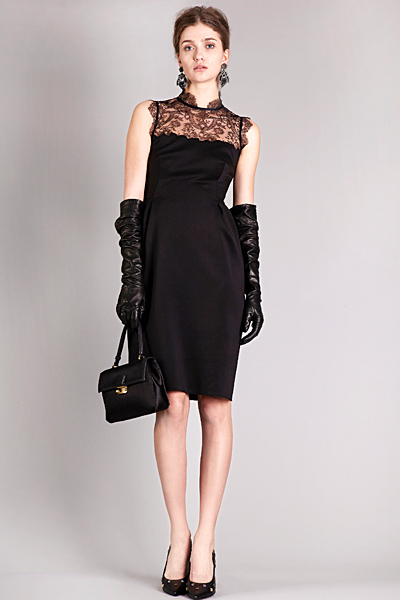 Ấm áp đón thu cùng Ermanno Scervino Pre-Fall RTW - Thời trang nữ - Bộ sưu tập - Thu 2012 - Nhà thiết kế - Ermanno Scervino