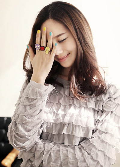 แหวนแฟชั่น ดีไซน์เก๋ๆ สำหรับสาวอินเทรนด์ สวยสะดุดตา!!