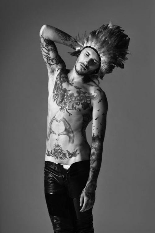 "Bad Boy" Dawid Auguscik khoe body đầy hình xăm ấn tượng - Người mẫu - Thời trang nam - Hình xăm - Dawid Auguscik