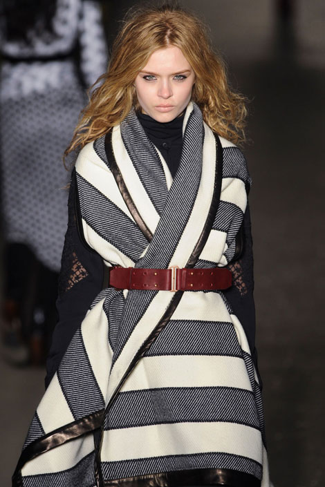 Editors' Picks: Accessories of the Day - Accessory - Bag - Shoes - Jewel