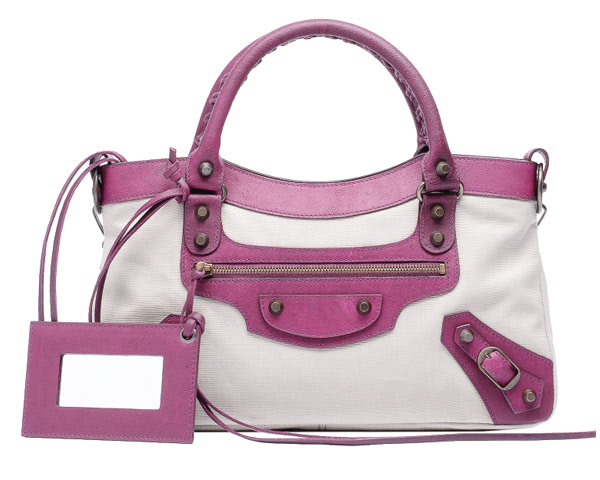 The Bag Battle in 2011 - Celeb style - Bags