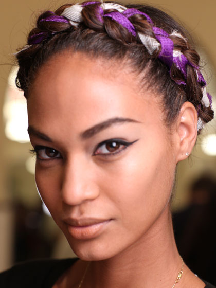 Make up with busy female - Make up
