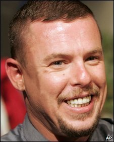 Alexander McQueen committed suicide after taking drugs