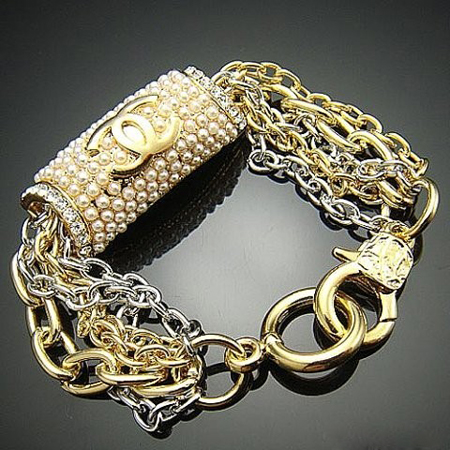 Luxurious Jewelry in Chanel Collection - Accessories - Chanel