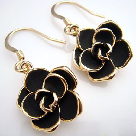 Luxurious Jewelry in Chanel Collection - Accessories - Chanel