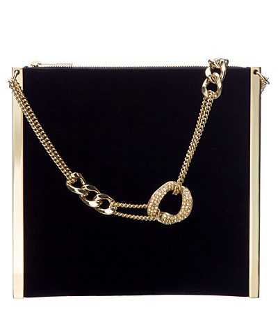 Sophisticated Bags for F/W 2012 from Giorgio Armani - Accessory - Women's Wear - Fashion - Giorgio Armani - F/W 2012 - Bags