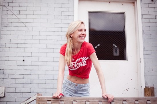 เทรนด์เสื้อยืด ‘Coca-Cola’ สวยซ่าสมชื่อ!!