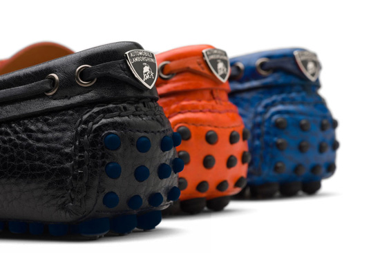 ฉลอง 50 ปี Lamborghini ผลิตรองเท้ารุ่นพิเศษ Car Shoe - รองเท้า - รองเท้ารุ่นพิเศษ - Car Shoe - แบบรองเท้าสีสดใส - รองเท้าสุดหรู