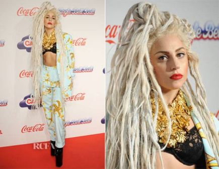 ลุคนักร้องสาว Lady Gaga - แฟชั่น - แฟชั่นคุณผู้หญิง - เทรนด์ใหม่ - เครื่องประดับ - แฟชั่นดารา - ไอเดีย - แฟชั่นเสื้อผ้า - อินเทรนด์ - ความงาม - Accessories - การแต่งตัว - นางแบบ - Celeb Style - นักร้อง - สไตล์ - สไตล์การแต่งตัว - สไตล์การแต่งตัวเท่ ๆ - แปลก - แปลกตา - แหวกแนว - ประหลาด - แฟชั่นนิสต้า - ผู้หญิง - Lady Gaga