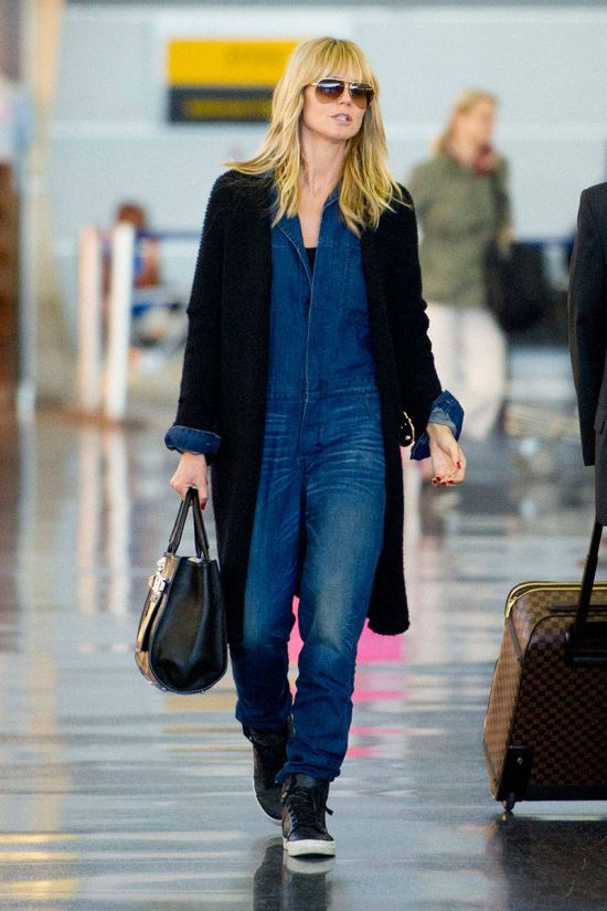 Celebrity Airport  Style - แฟชั่น - เทรนด์ใหม่ - แฟชั่นคุณผู้หญิง - แฟชั่นดารา - Accessories - แฟชั่นเสื้อผ้า - อินเทรนด์ - Celeb Style - นางแบบ - การแต่งตัว - เทรนด์แฟชั่น - แฟชั่นรองเท้า - แว่นตา - เทรนด์ - แฟชั่นนิสต้า - ผู้หญิง - สไตล์การแต่งตัว - เซ็กซี่ - sexy - สไตล์ - แต่งตัว - แบรนด์ดัง - ดารา