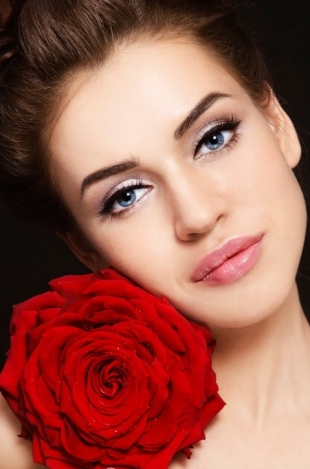 Last Minute Fabulous Christmas Makeup Inspirations - Christmas - Fashion - Makeup - Beauty Care
